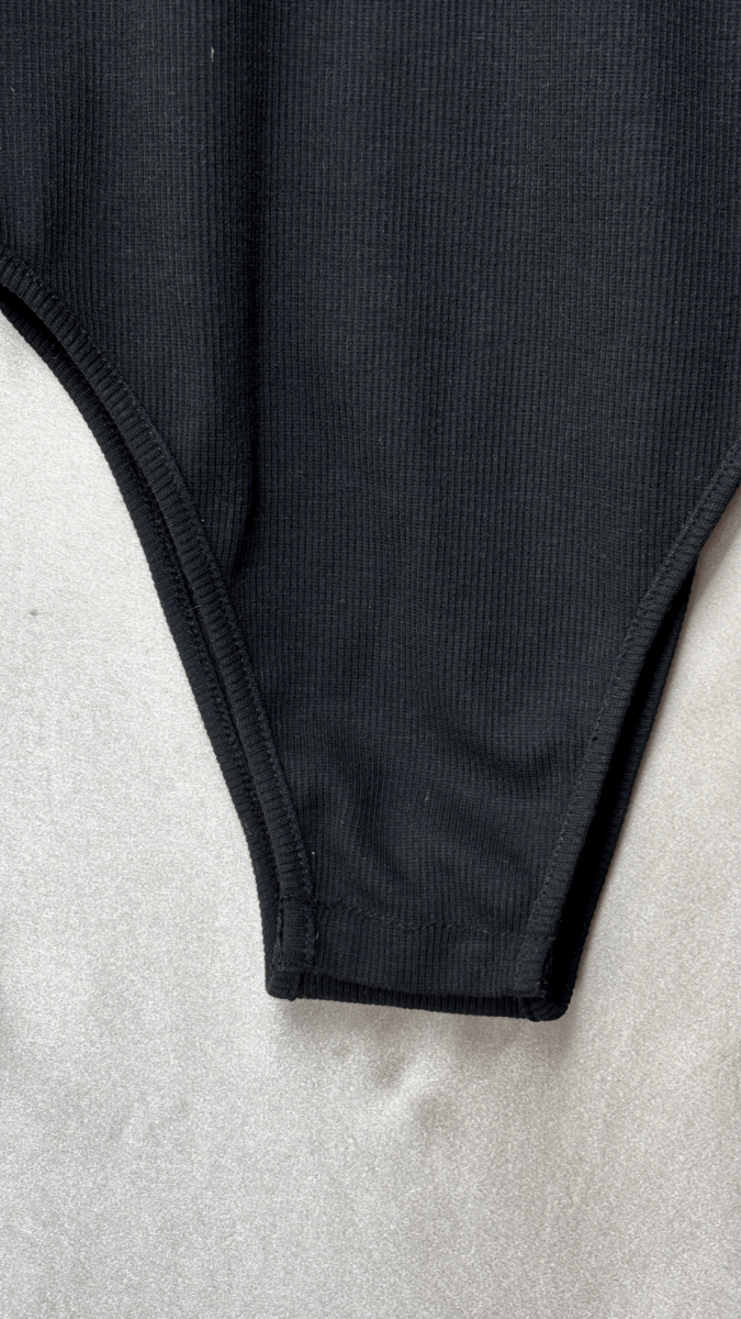 Foundation Frontal Zip Long Sleeve Black Bodysuit Top - TRÈS FOU OR SOMETHING