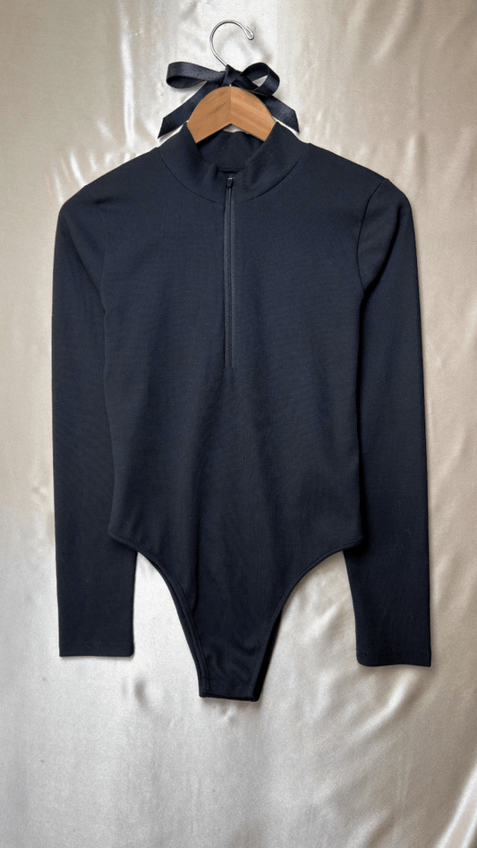 Foundation Frontal Zip Long Sleeve Black Bodysuit Top - TRÈS FOU OR SOMETHING
