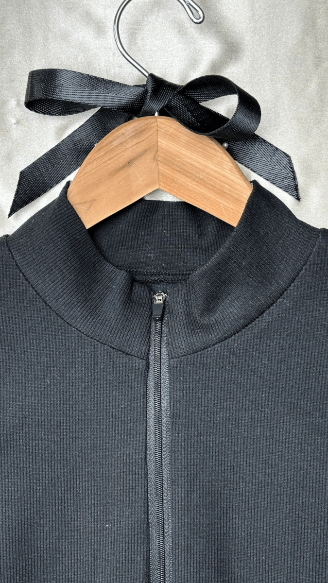 Foundation Frontal Zip Long Sleeve Black Bodysuit Top - TRÈS FOU OR SOMETHING