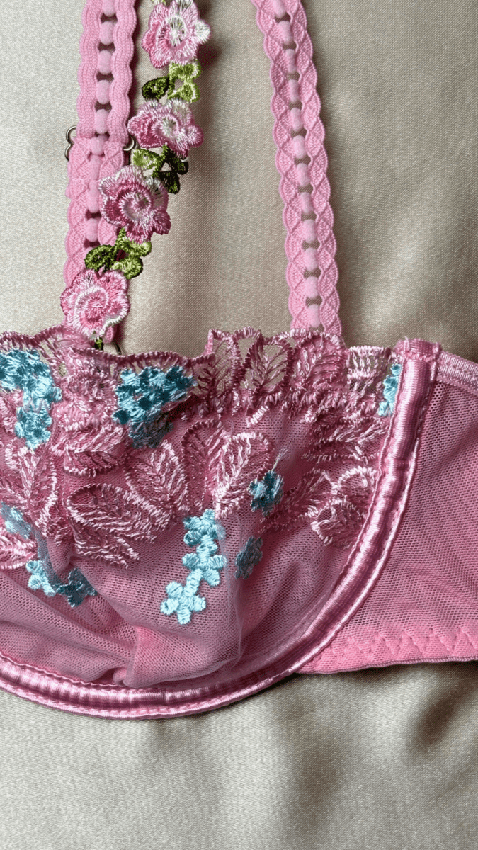 Gardenia Bra - TRÈS FOU OR SOMETHING