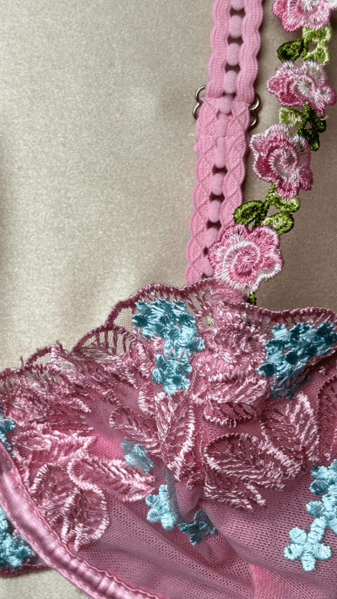 Gardenia Bra - TRÈS FOU OR SOMETHING