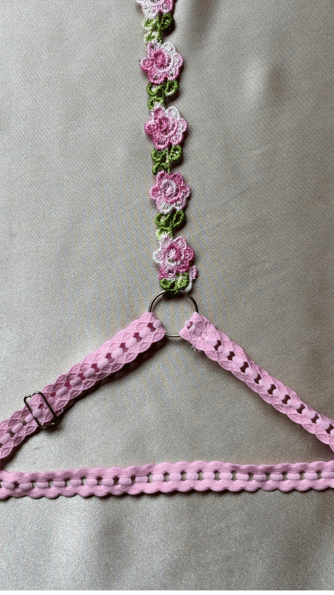 Gardenia Garter - TRÈS FOU OR SOMETHING