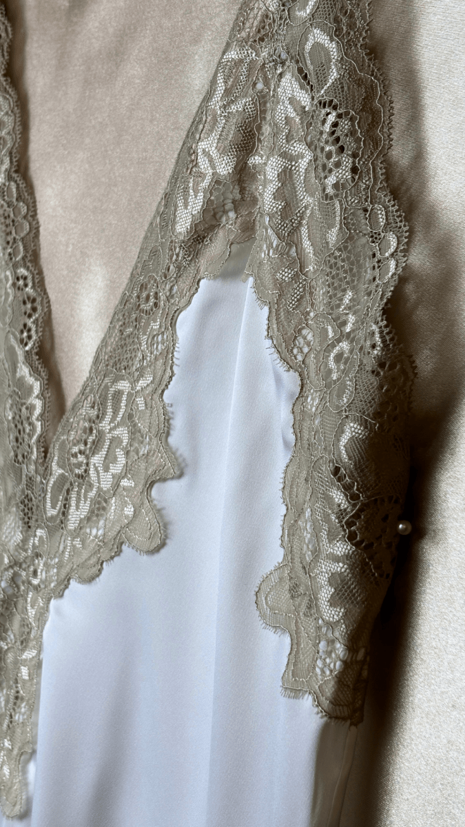 Golden Eyes Slip Night Dress - TRÈS FOU OR SOMETHING