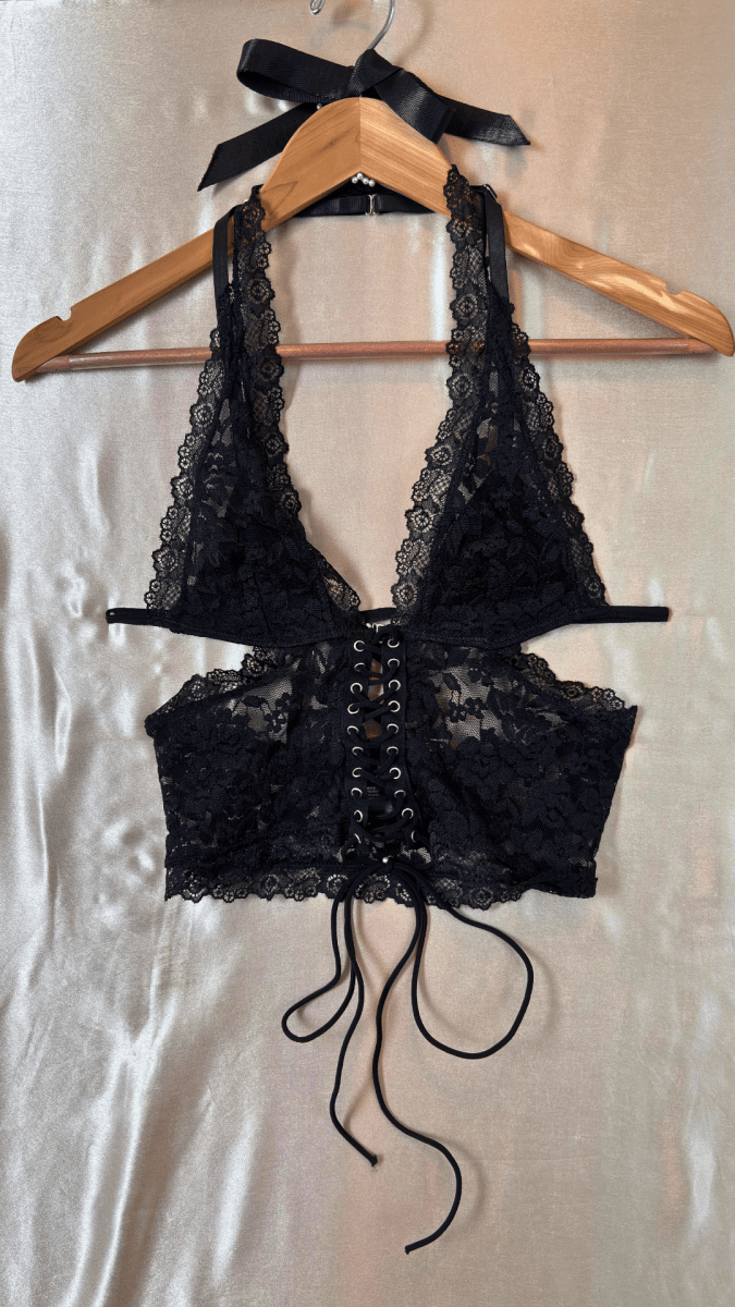 Gothic Lace Halter Top - TRÈS FOU OR SOMETHING