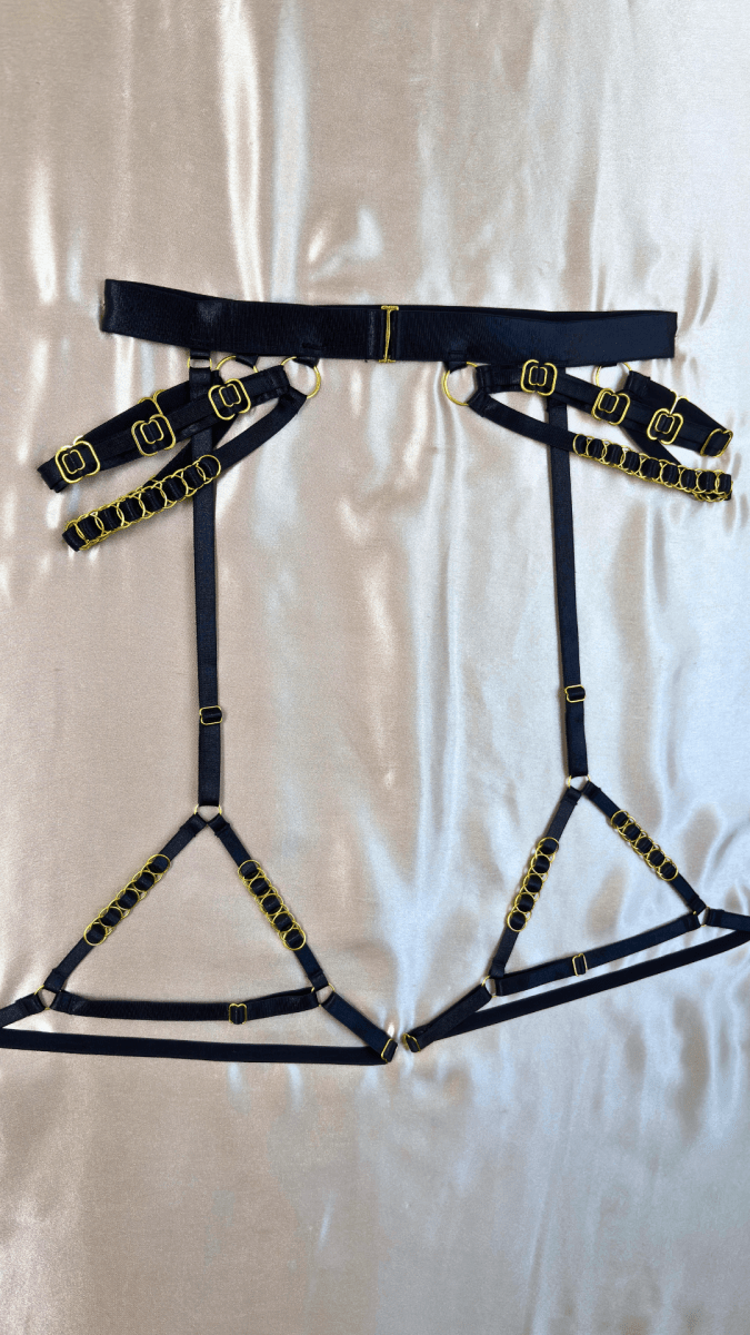 Gothic Punk Garter - TRÈS FOU OR SOMETHING