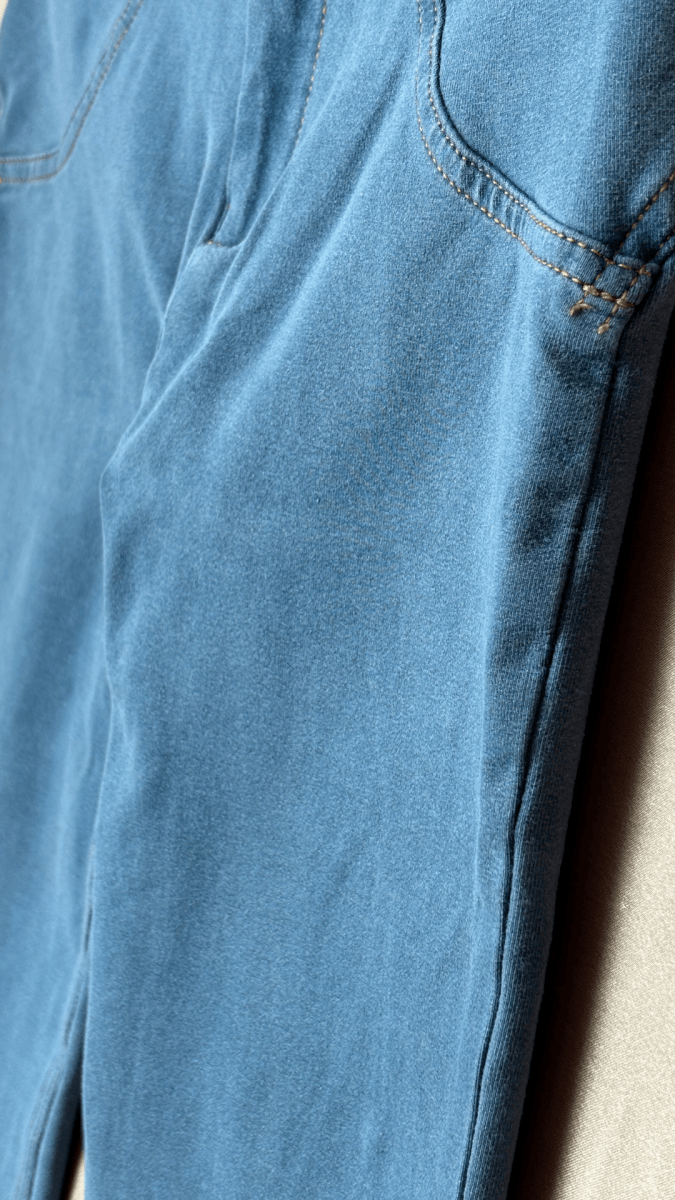 High Rise Butt Enhancer Light Blue Jeggings - TRÈS FOU OR SOMETHING