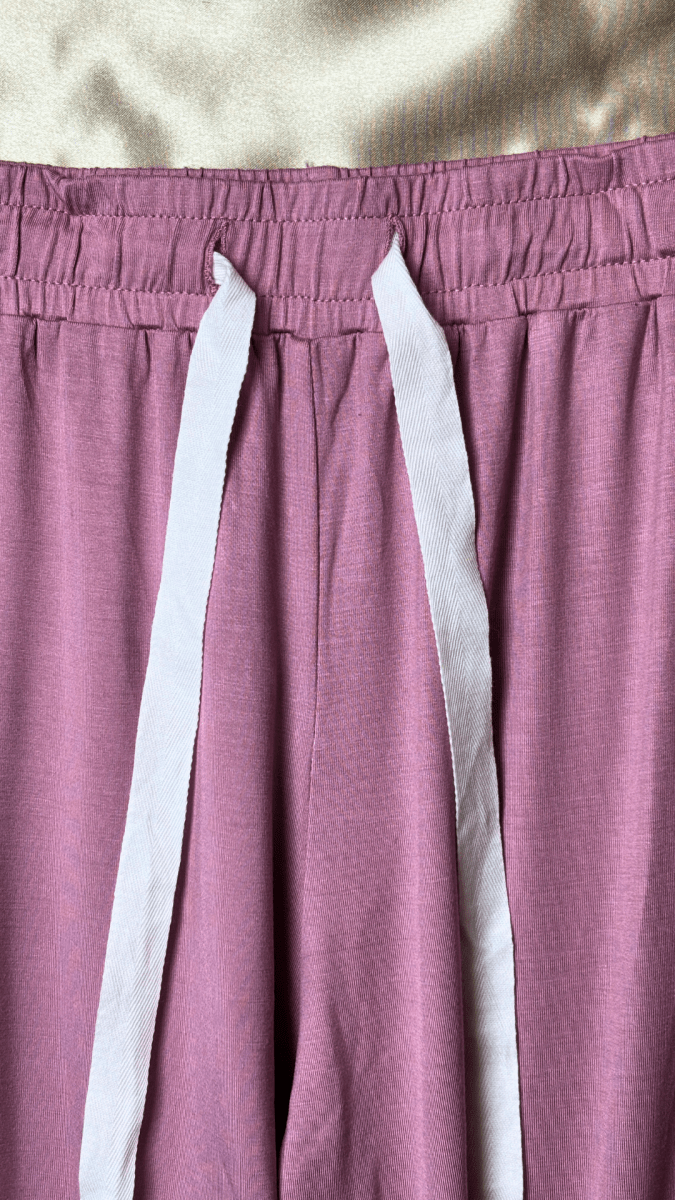 In The Moodal Mauve Pajama Trouser - TRÈS FOU OR SOMETHING