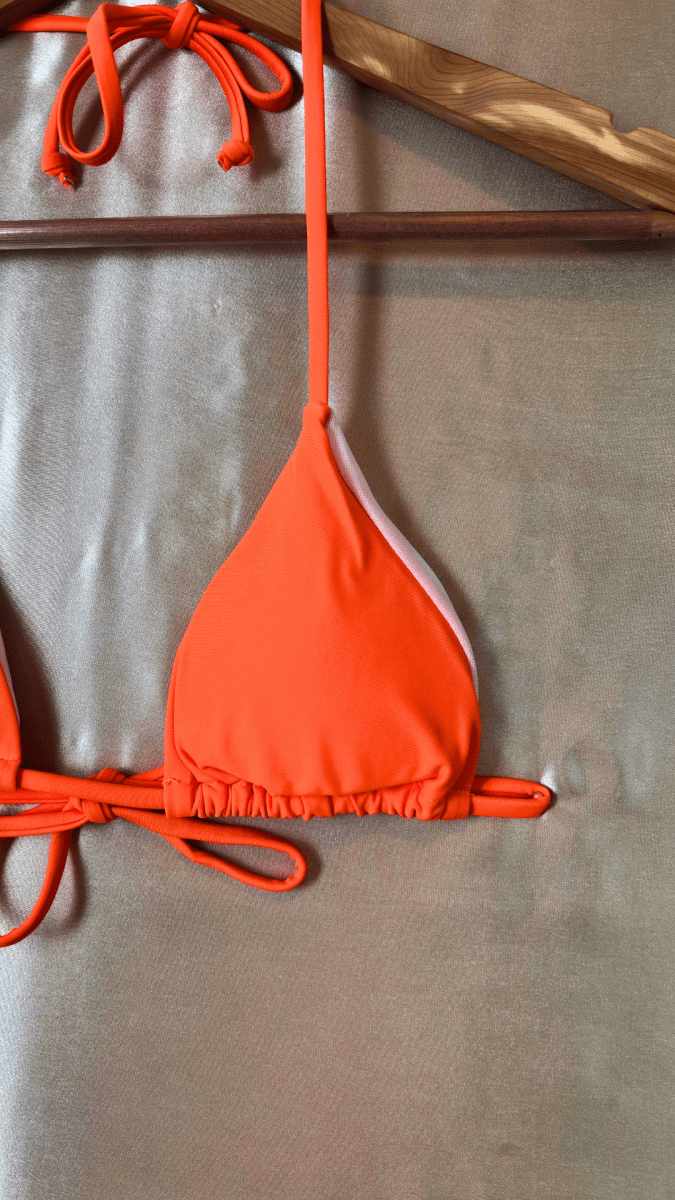 Itty Bitty Bitcoin Bikini Top - TRÈS FOU OR SOMETHING