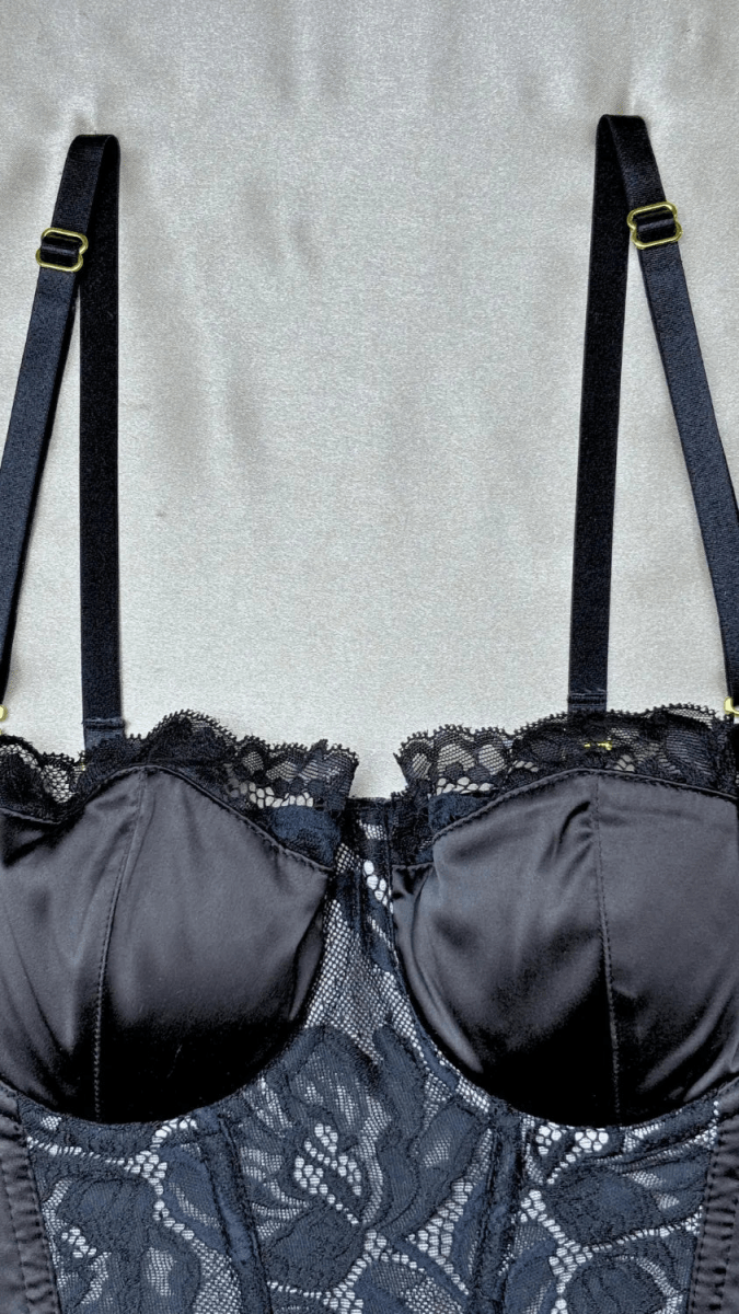 Jolie Black Bustier - TRÈS FOU OR SOMETHING