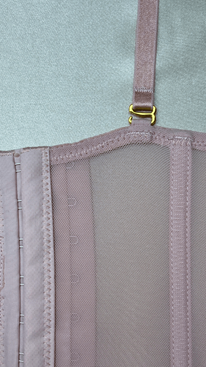 Jolie Pink Bustier - TRÈS FOU OR SOMETHING