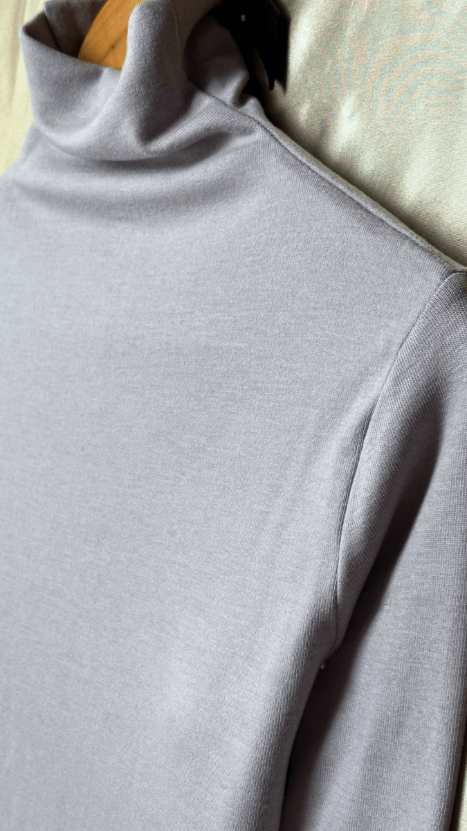 KeepWarm Long Sleeve Gray Turtleneck Top - TRÈS FOU OR SOMETHING