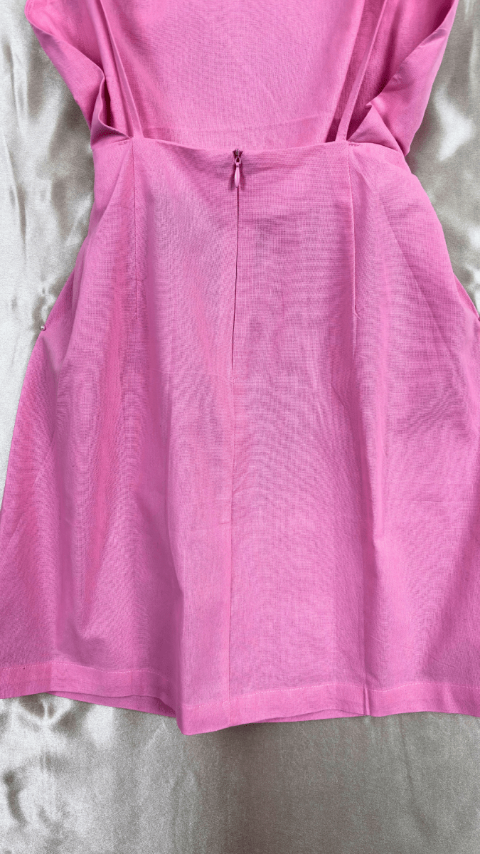 Light Linen Dress - TRÈS FOU OR SOMETHING