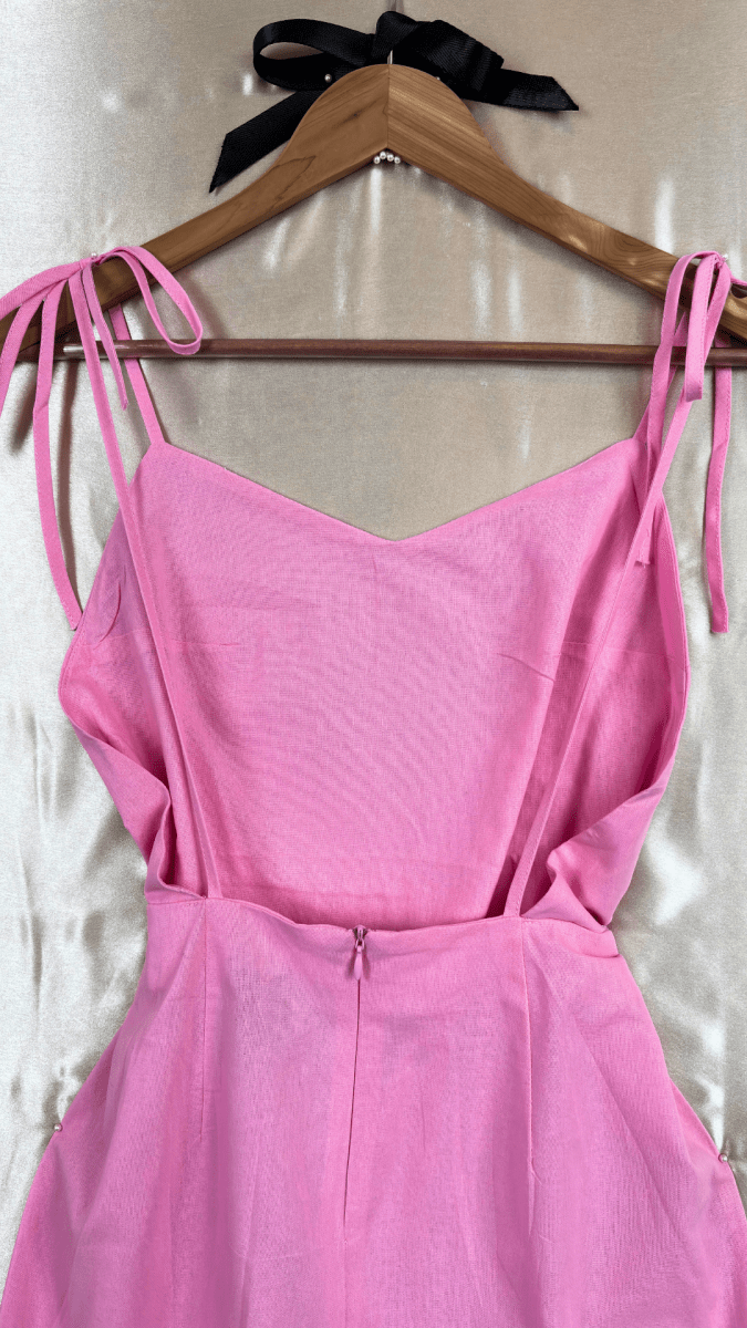 Light Linen Dress - TRÈS FOU OR SOMETHING