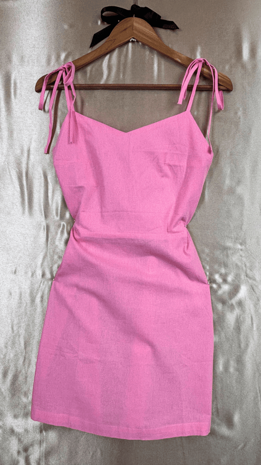 Light Linen Dress - TRÈS FOU OR SOMETHING