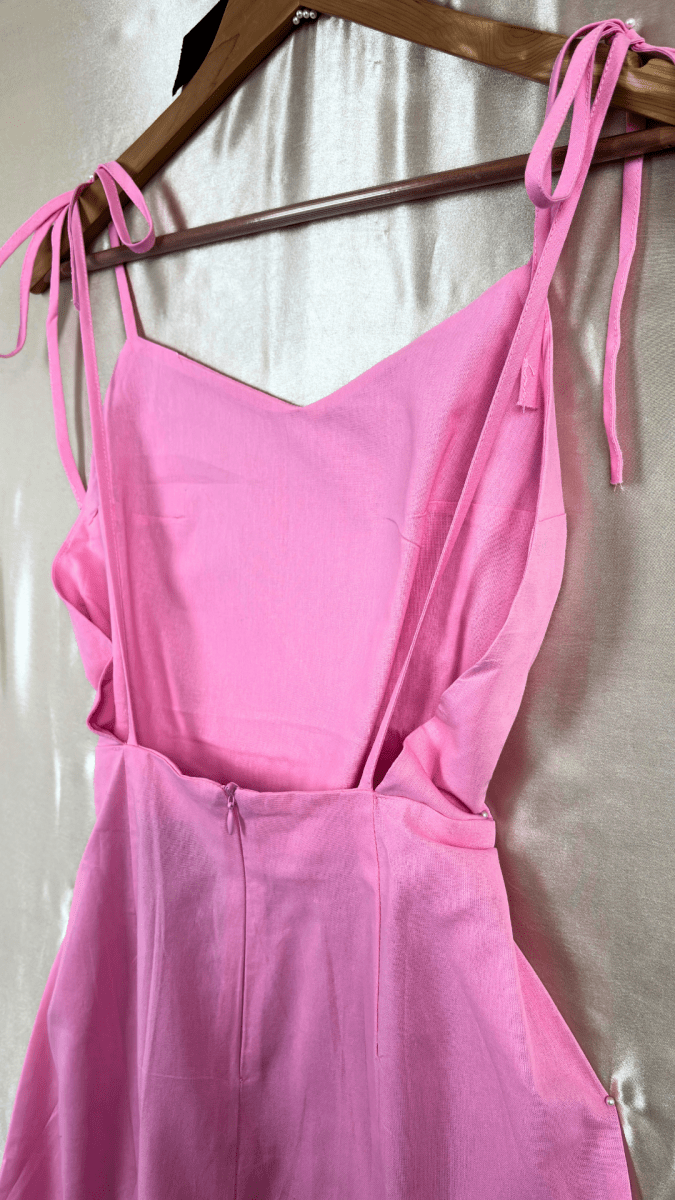 Light Linen Dress - TRÈS FOU OR SOMETHING