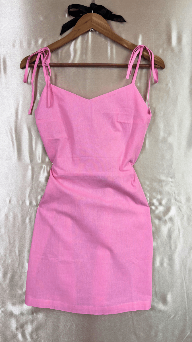 Light Linen Dress - TRÈS FOU OR SOMETHING