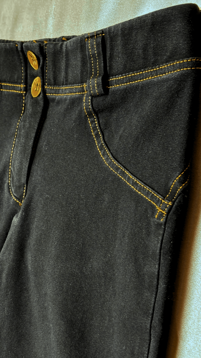 Low Rise Stay Up Butt Enhancer Black Jeggings - TRÈS FOU OR SOMETHING
