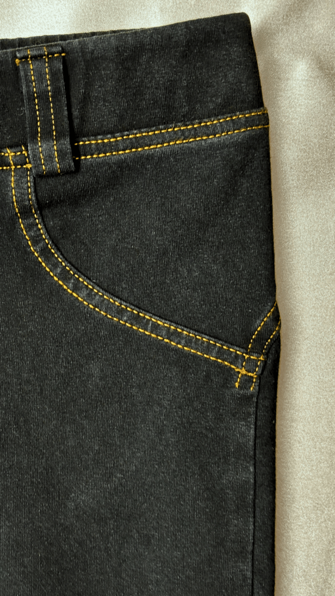 Low Rise Stay Up Butt Enhancer Black Jeggings - TRÈS FOU OR SOMETHING