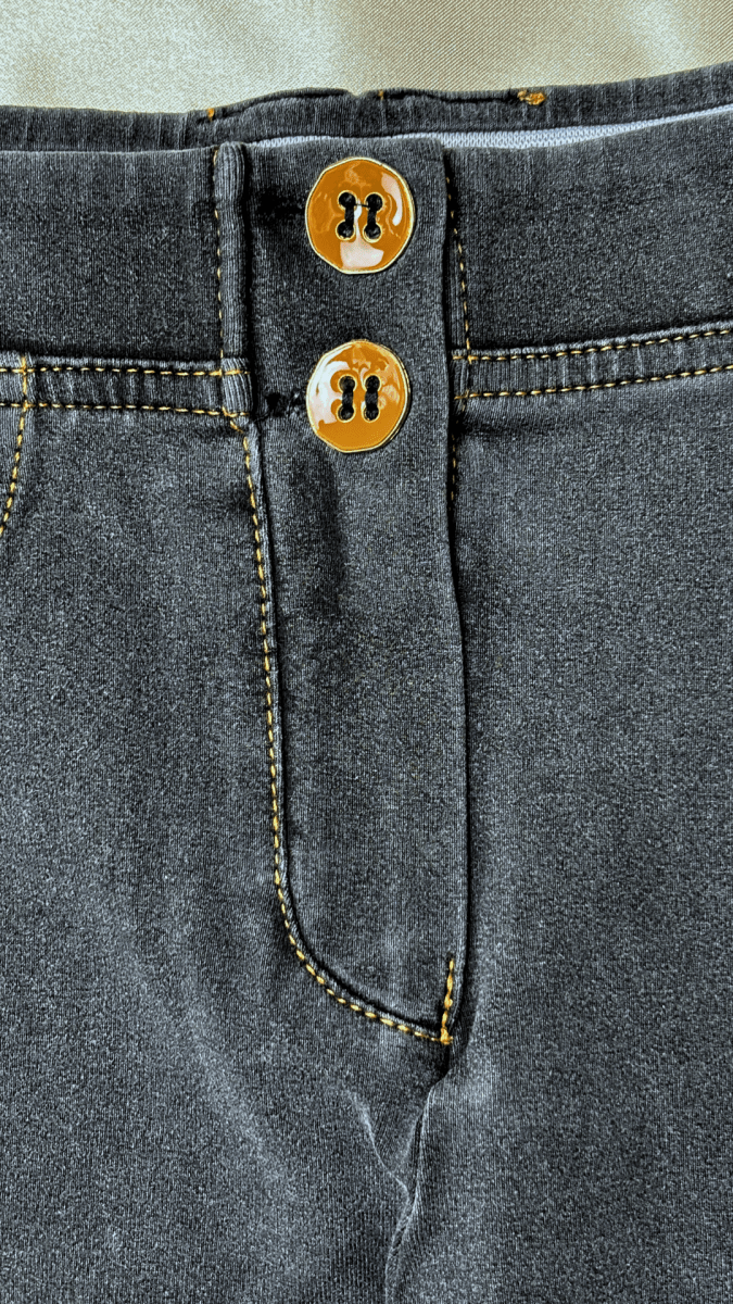 Low Rise Stay Up Butt Enhancer Gray Jeggings - TRÈS FOU OR SOMETHING