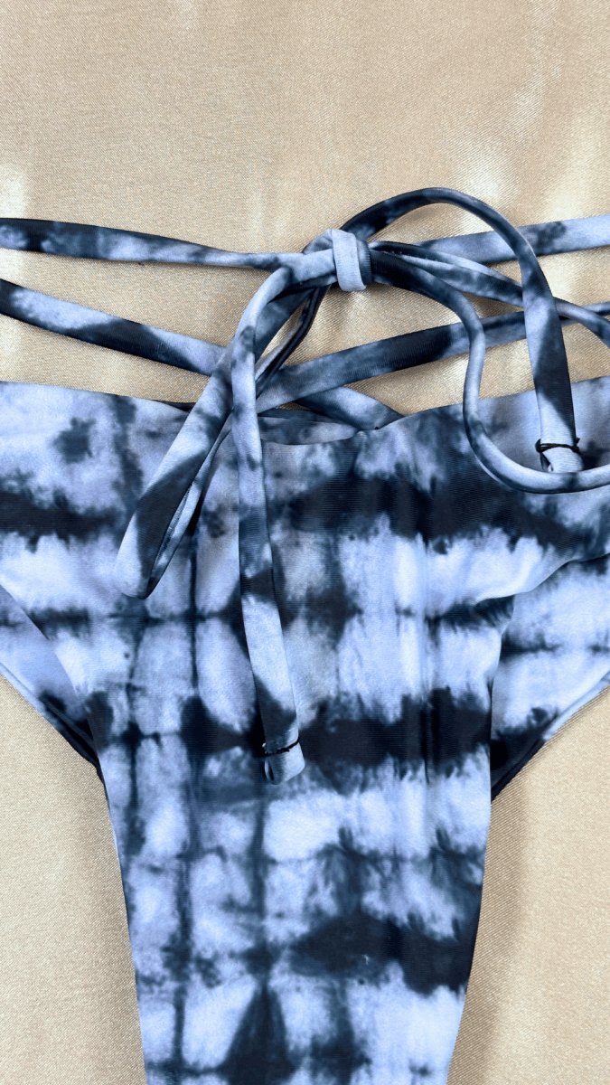 Magnetic Waves Bikini Bikini Bottom - TRÈS FOU OR SOMETHING