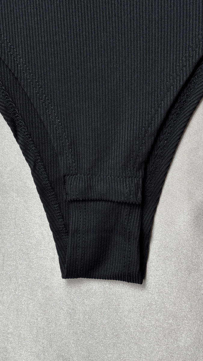 Minimal Black Tank Bodysuit - TRÈS FOU OR SOMETHING