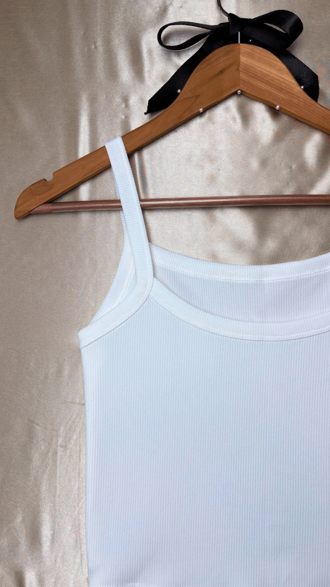 Minimal Crop White Tank Top - TRÈS FOU OR SOMETHING