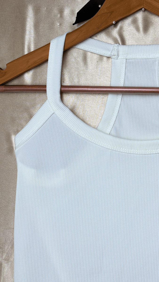 Minimal Racerback White Tank Top - TRÈS FOU OR SOMETHING