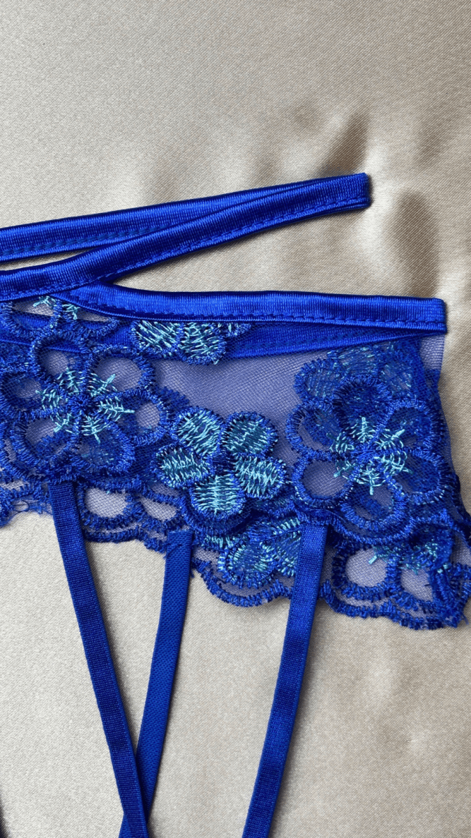 Mirror Garter - TRÈS FOU OR SOMETHING