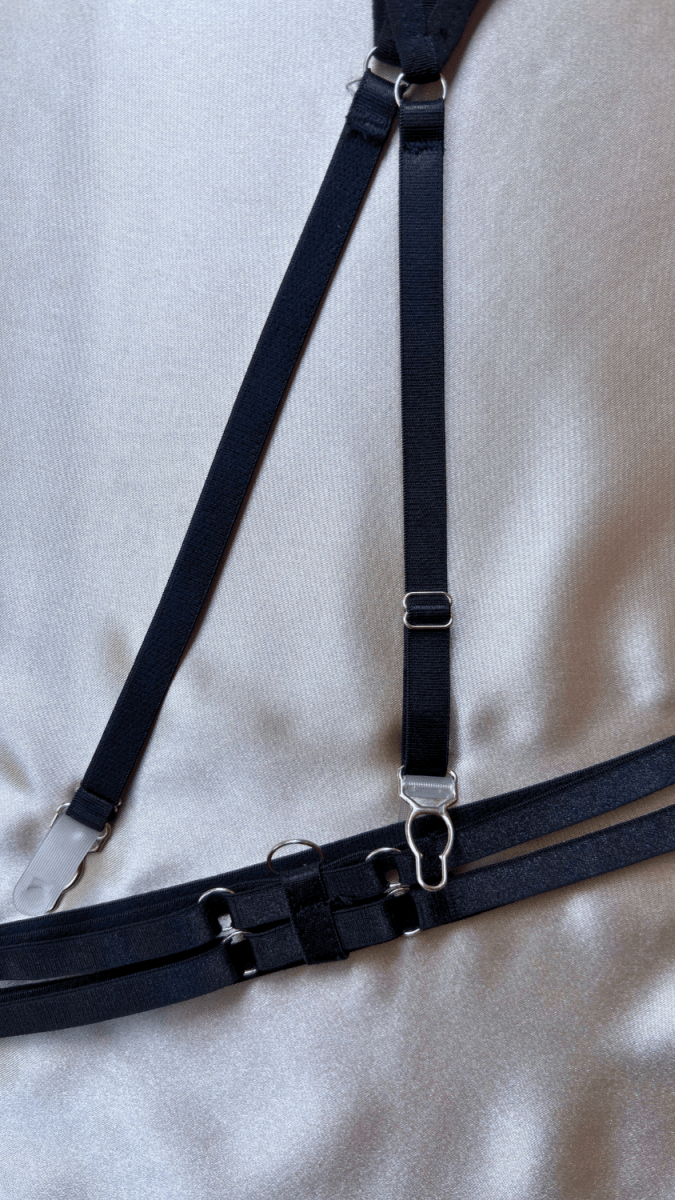 Miss Carter Bustier - TRÈS FOU OR SOMETHING