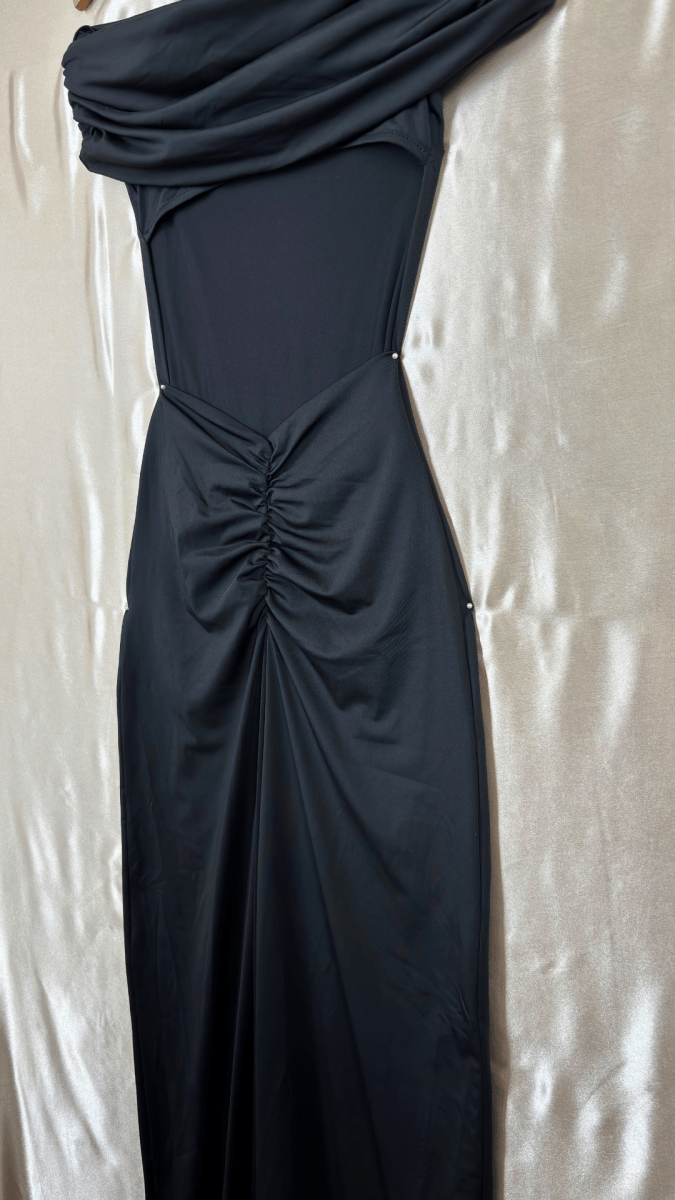 Off The Shoulders Backless Dress - TRÈS FOU OR SOMETHING