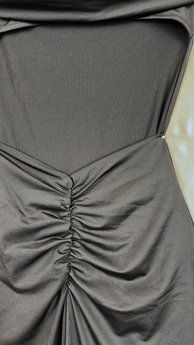 Off The Shoulders Backless Dress - TRÈS FOU OR SOMETHING