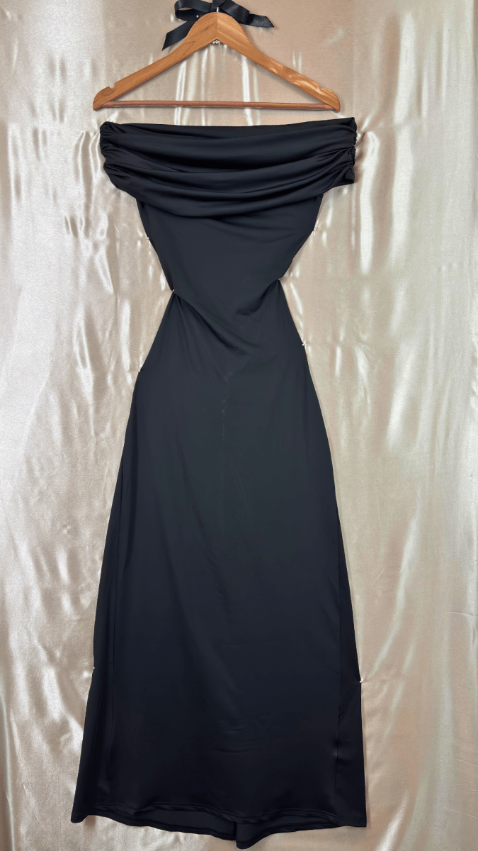 Off The Shoulders Backless Dress - TRÈS FOU OR SOMETHING