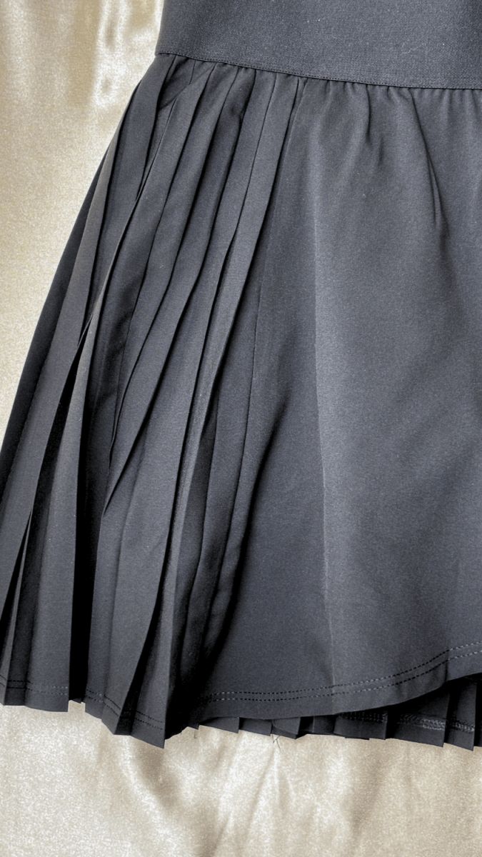 Pleated Athleisure Black Skirt - TRÈS FOU OR SOMETHING