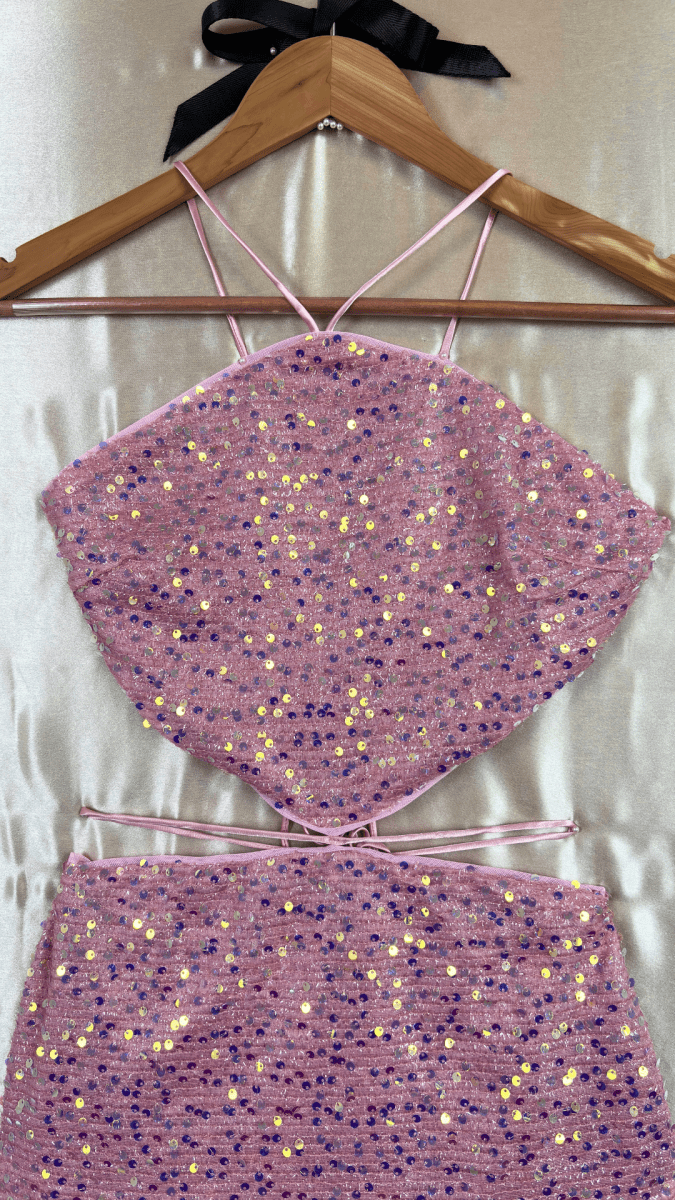 Pretty Sequins Dress - TRÈS FOU OR SOMETHING