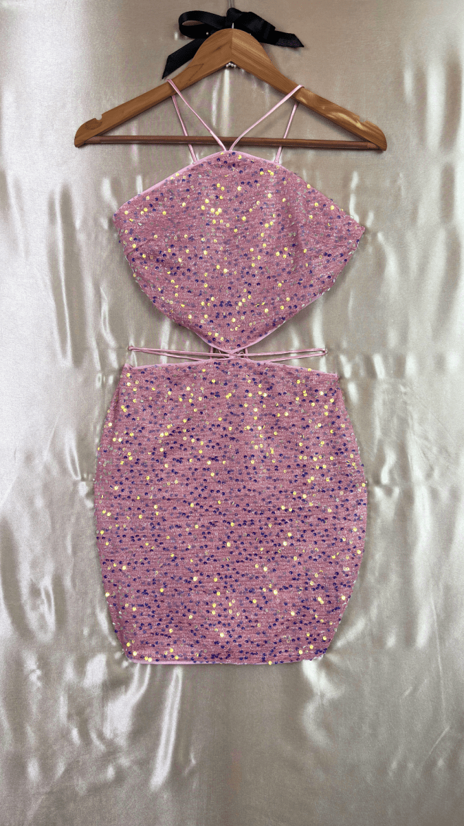 Pretty Sequins Dress - TRÈS FOU OR SOMETHING