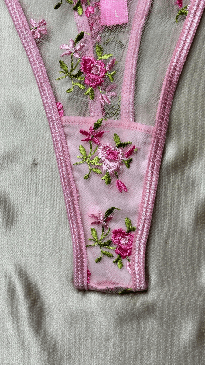 Princess Panty - TRÈS FOU OR SOMETHING