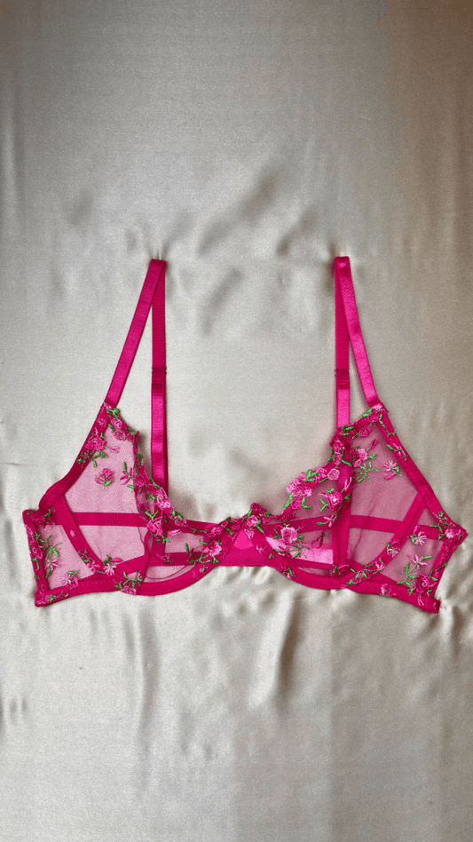 Rosie Bra - TRÈS FOU OR SOMETHING