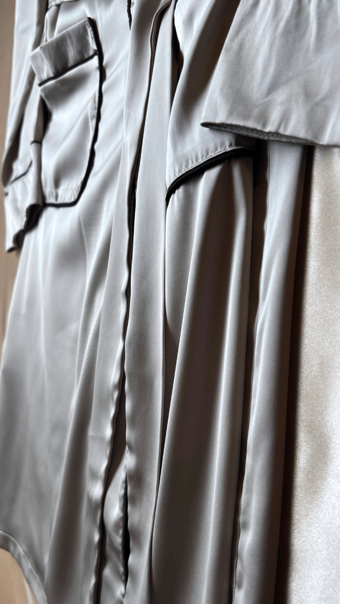 Satin Collared Gray Robe - TRÈS FOU OR SOMETHING