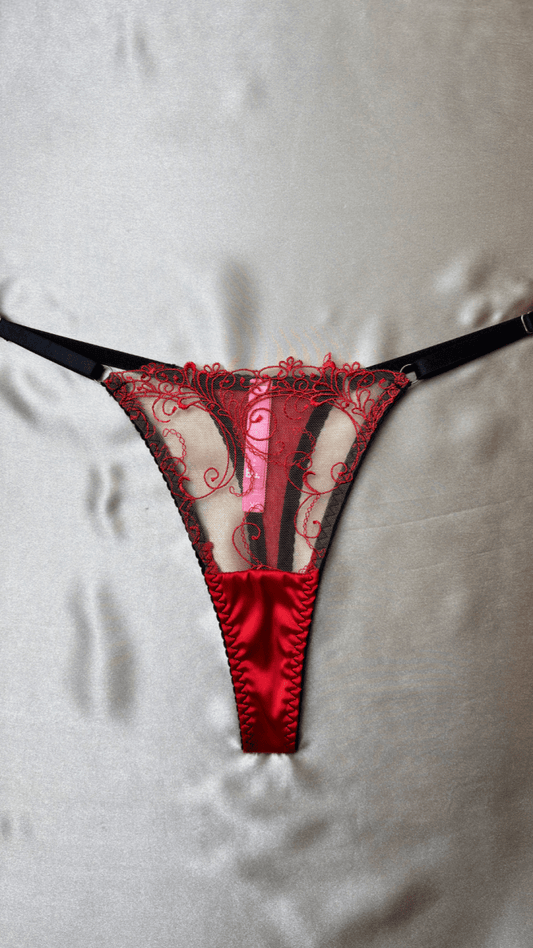 Scarlett Panty - TRÈS FOU OR SOMETHING