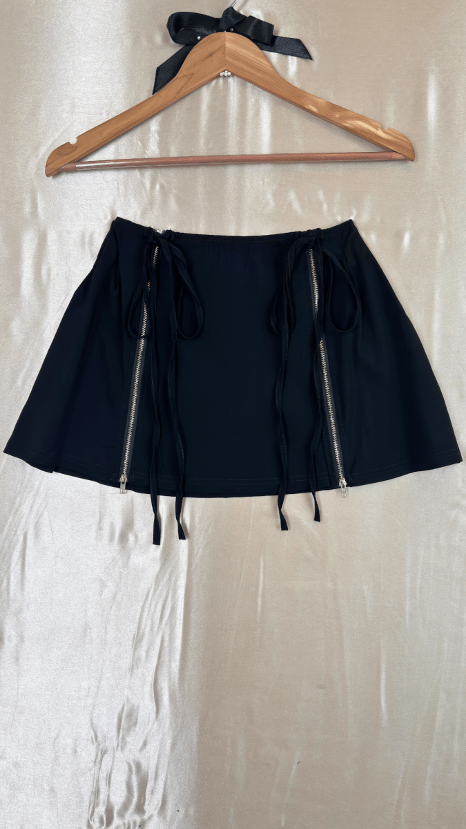 Scorpio Double Zipper Double Bow Ties Mini Skirt - TRÈS FOU OR SOMETHING