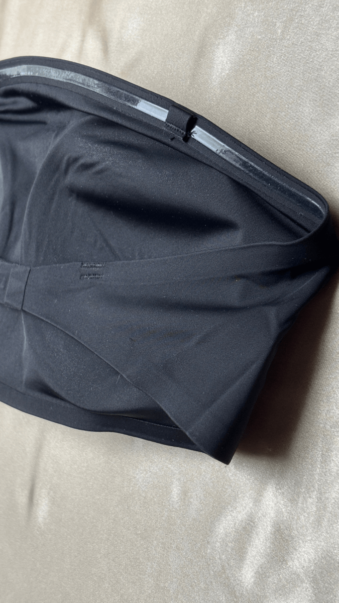 Seamless Stay Up Backless No - Wire Bra - TRÈS FOU OR SOMETHING