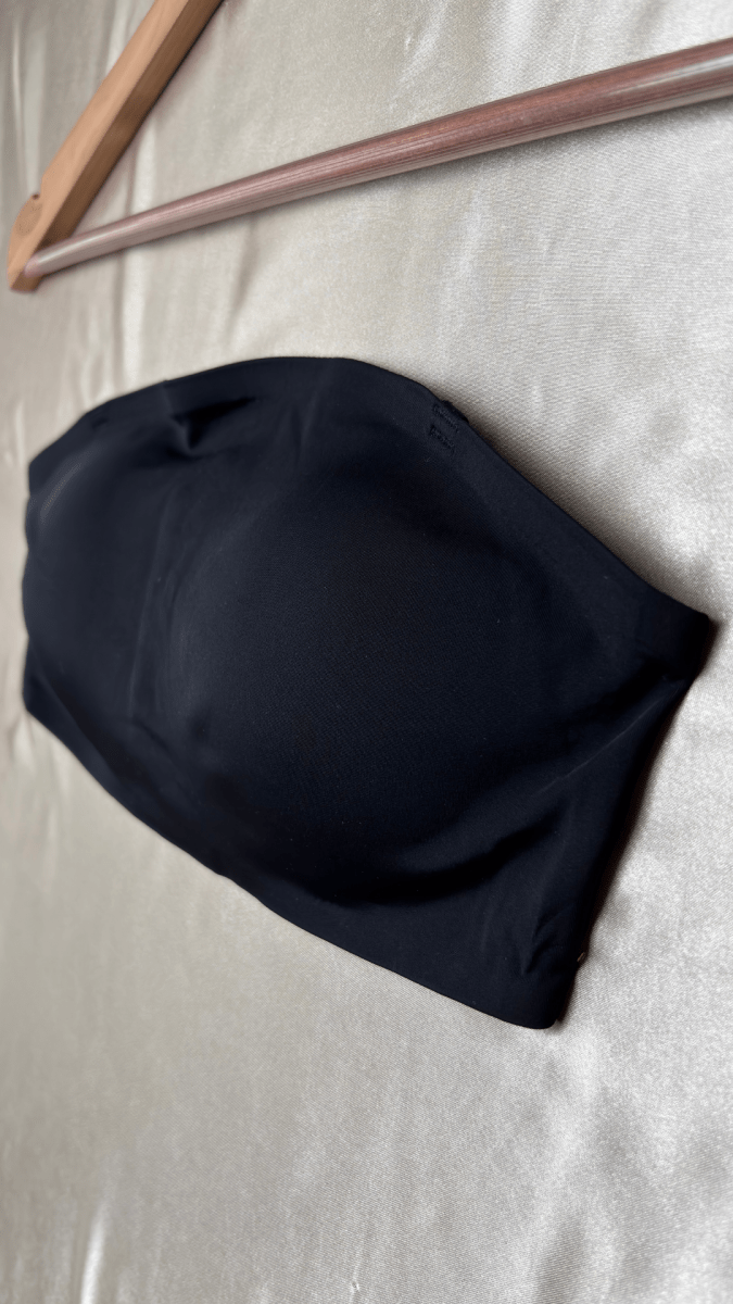 Seamless Stay Up Backless No - Wire Bra - TRÈS FOU OR SOMETHING