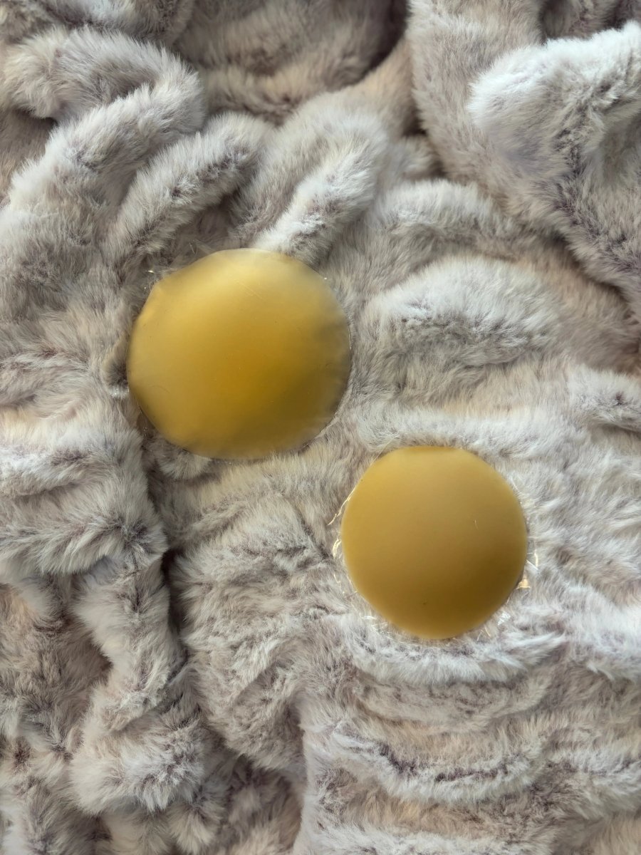 Silicone Nipple Covers - TRÈS FOU OR SOMETHING