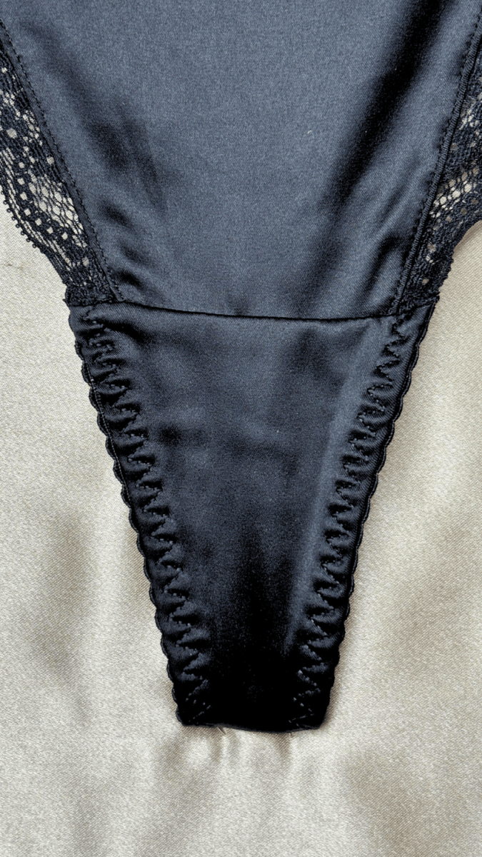 Summer Black Panty - TRÈS FOU OR SOMETHING