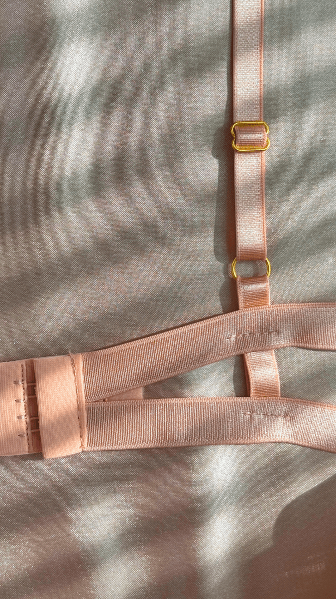 Summer's Fruit in Gold Bra - TRÈS FOU OR SOMETHING