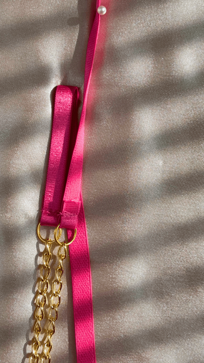 Summer's Fruit in Gold Bra - TRÈS FOU OR SOMETHING