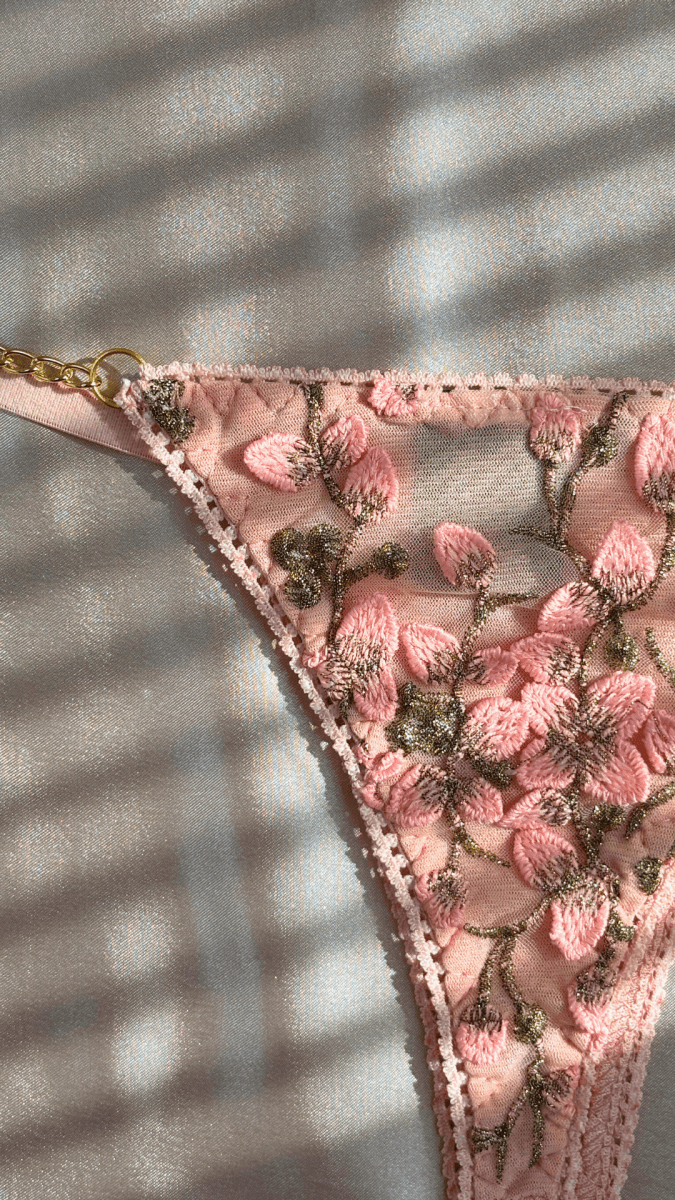 Summer's Fruit in Gold Panty - TRÈS FOU OR SOMETHING