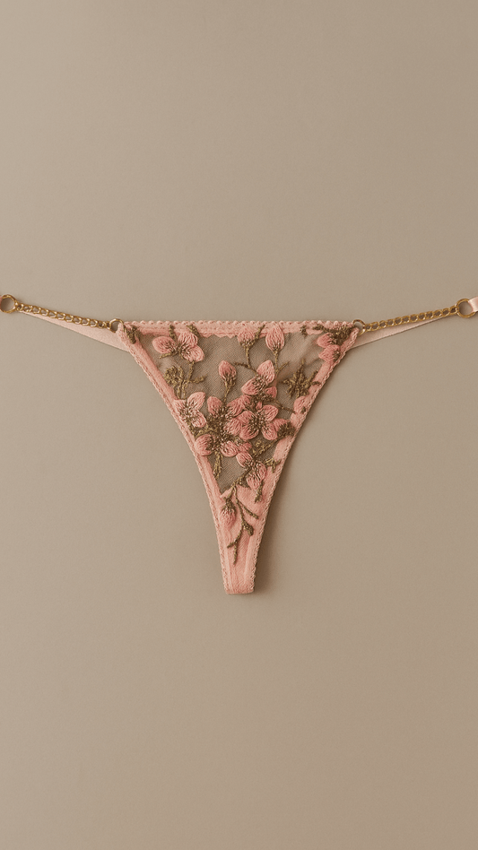 Summer's Fruit in Gold Panty - CHAMBRE 535
