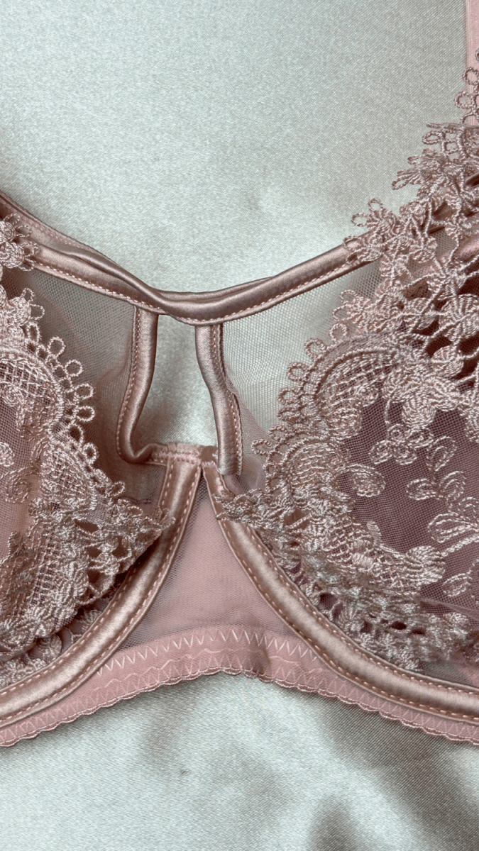 Valerie Pink Bra - TRÈS FOU OR SOMETHING