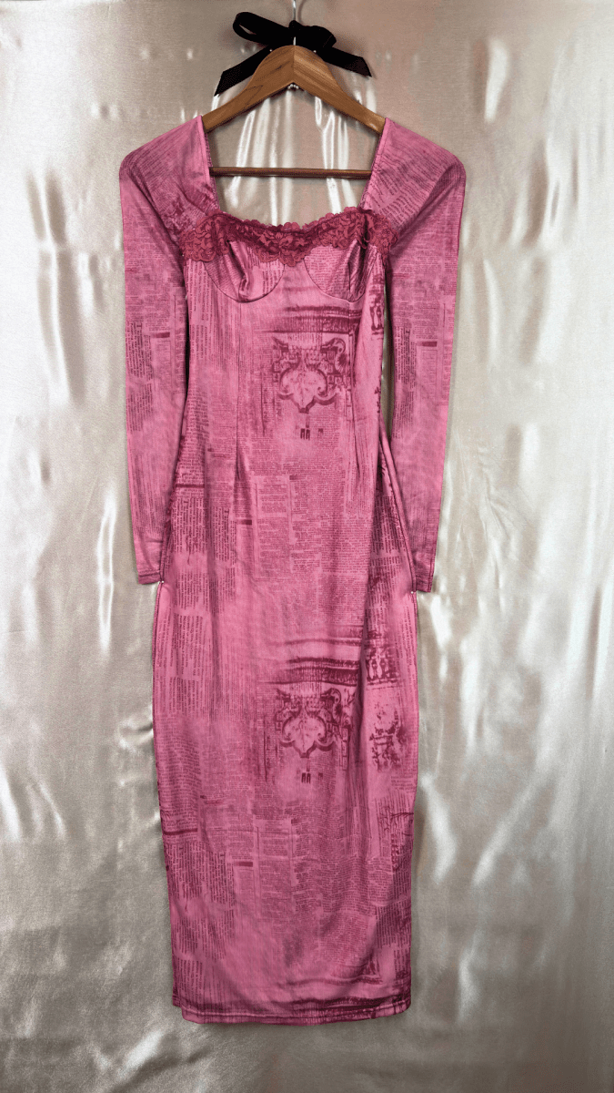 Velvety Articles Dress - TRÈS FOU OR SOMETHING
